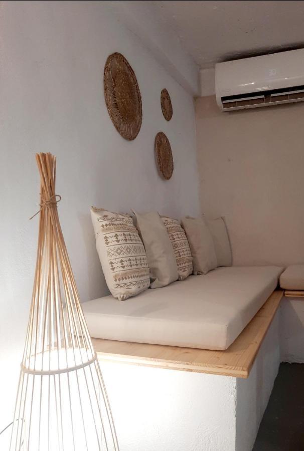 Katoi Traditional House Exo Khora Luaran gambar